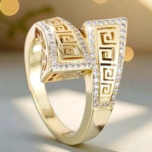 Elegant Gold Geometric Ring with Crystals